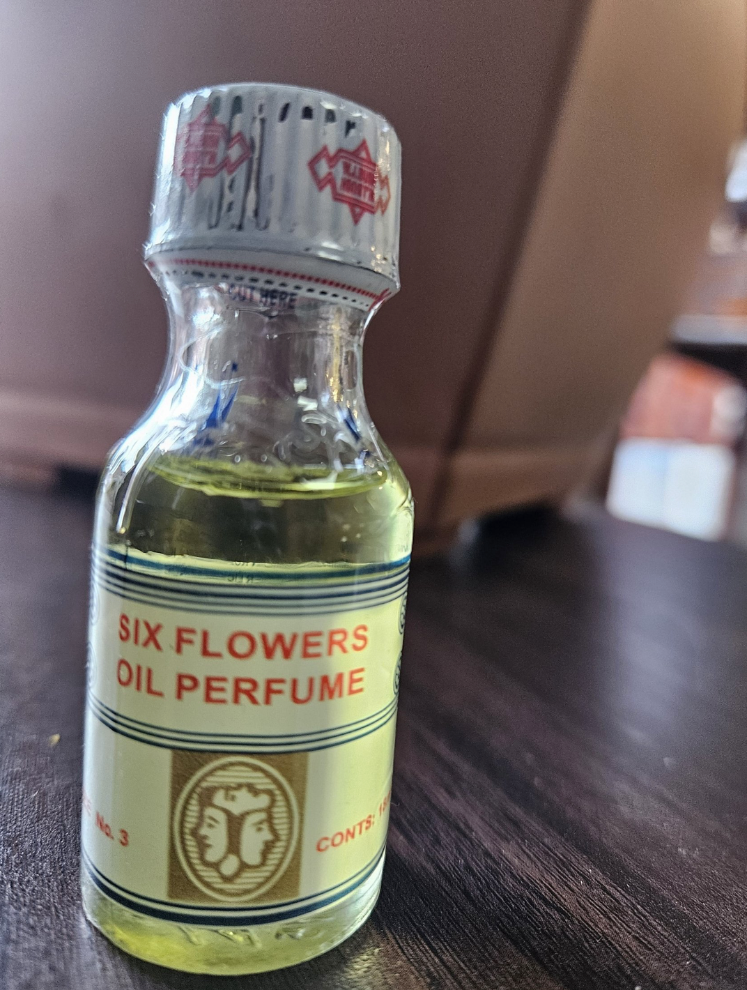 Six Flowers Oil Perfume